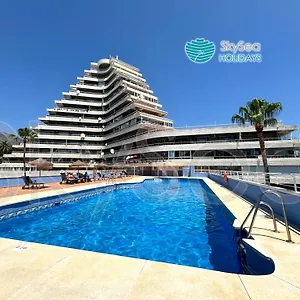 Skysea Puerto Marina Apartment Benalmadena