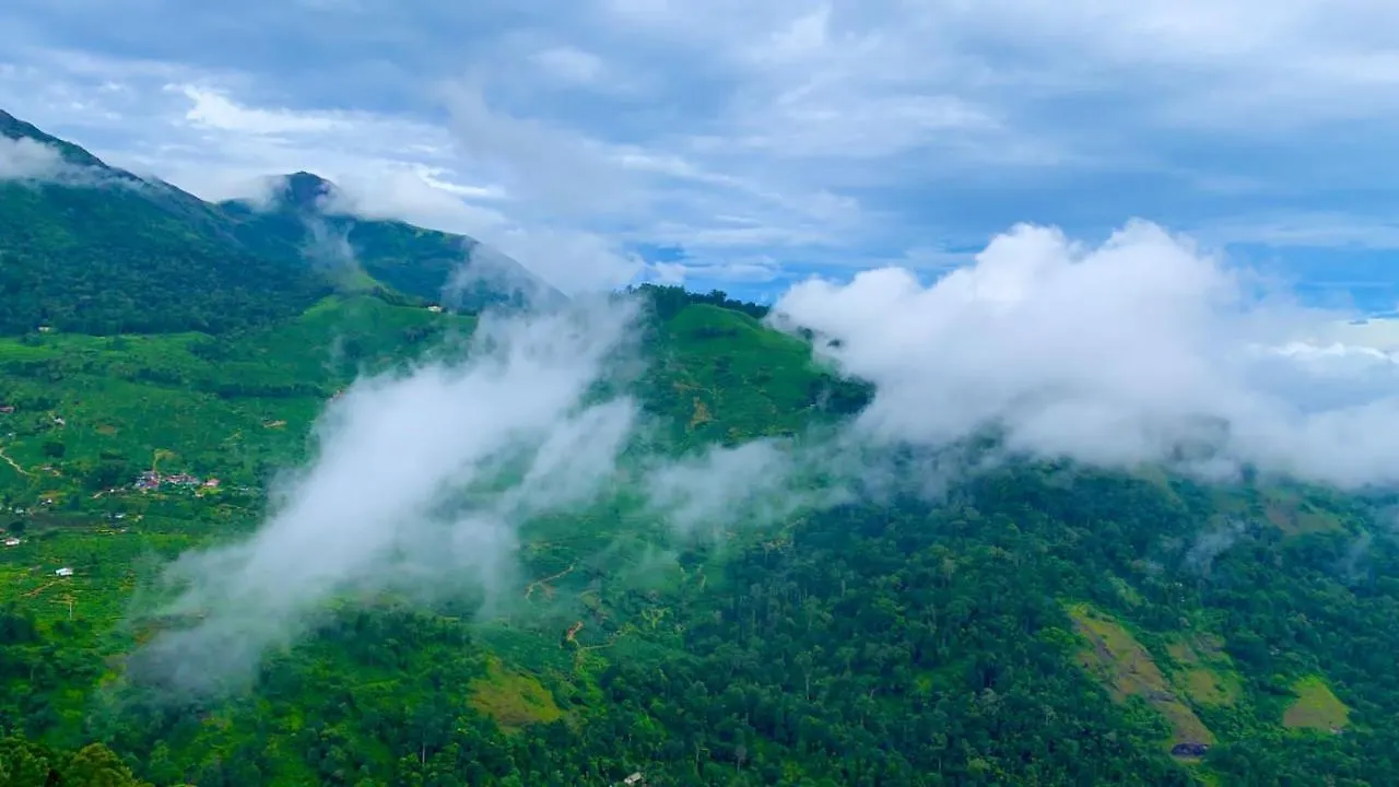 Five Bedroom Villa Munnar